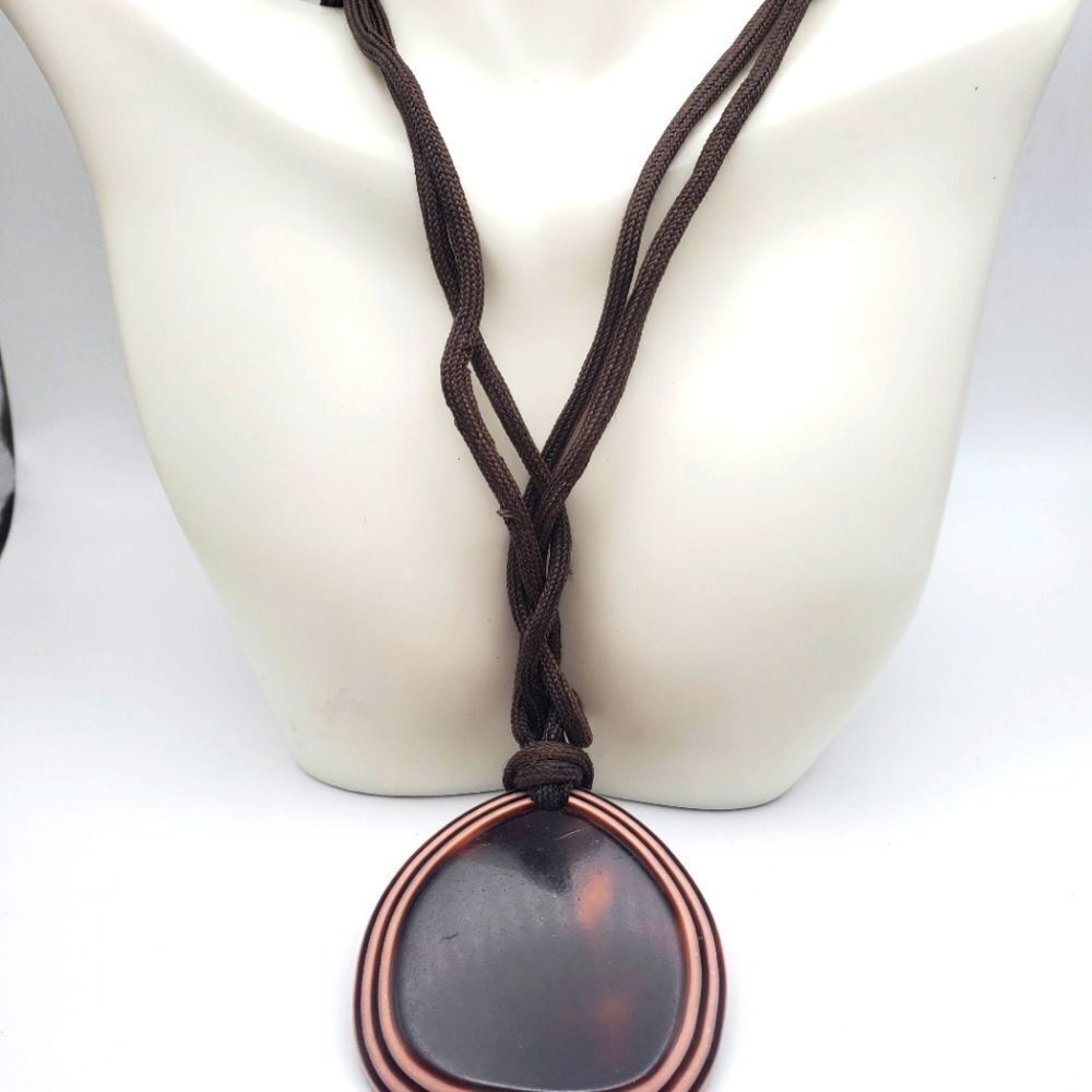 Wardrobe staple‎ piece classic amulet necklace
